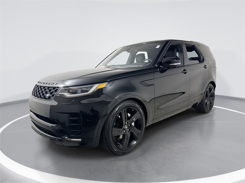 new 2025 Land Rover Discovery car, priced at $71,943
