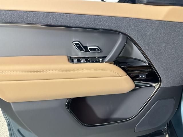 used 2025 Land Rover Range Rover Sport car, priced at $89,880