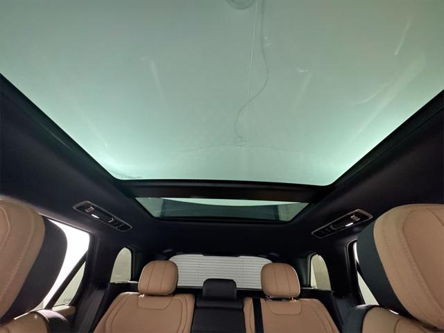 new 2025 Land Rover Range Rover Sport car, priced at $106,600
