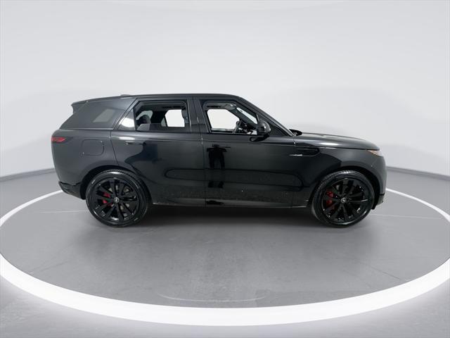 new 2025 Land Rover Range Rover Sport car, priced at $104,660