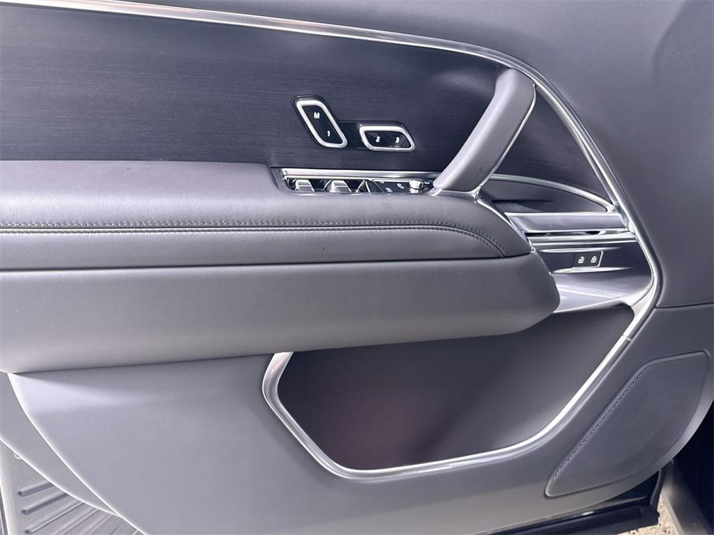 new 2025 Land Rover Range Rover car, priced at $135,745