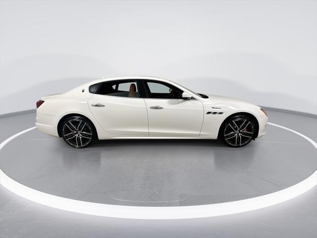 used 2022 Maserati Quattroporte car, priced at $52,987
