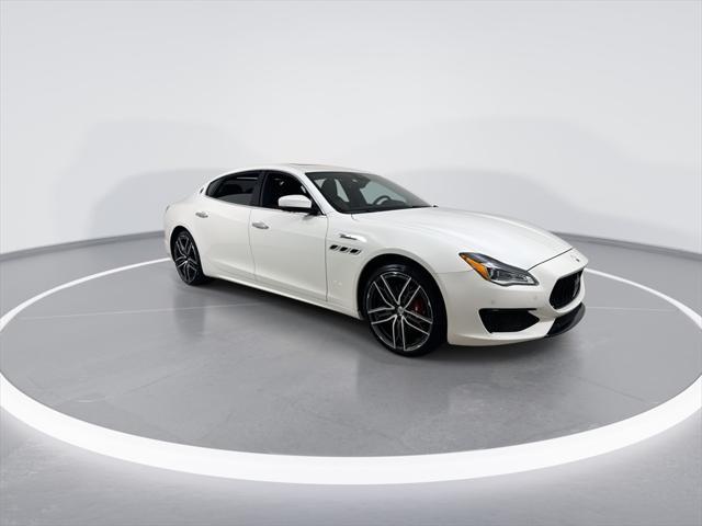 used 2022 Maserati Quattroporte car, priced at $52,987