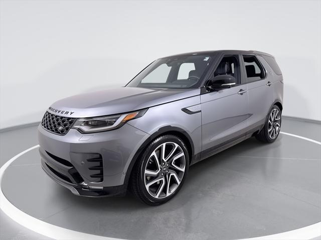 new 2025 Land Rover Discovery car, priced at $82,843