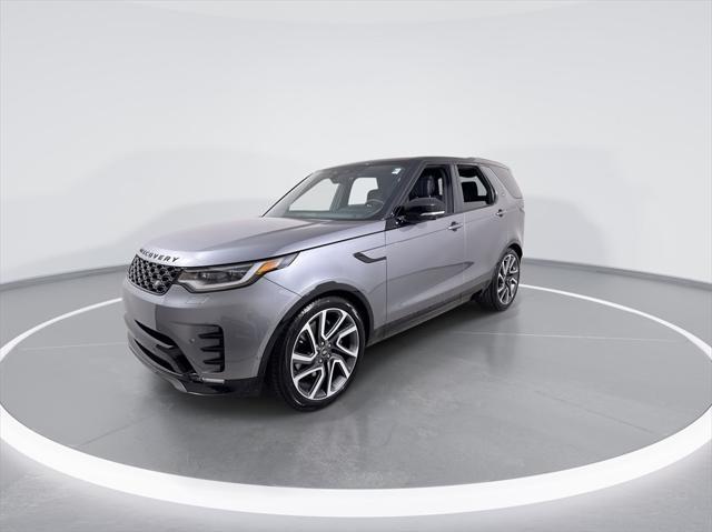 new 2025 Land Rover Discovery car, priced at $82,843