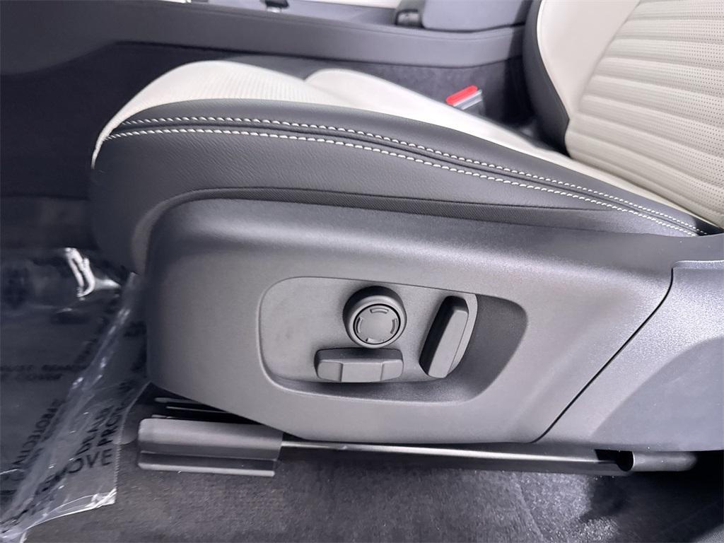 new 2025 Land Rover Discovery Sport car, priced at $56,343