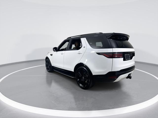 new 2025 Land Rover Discovery car, priced at $80,525