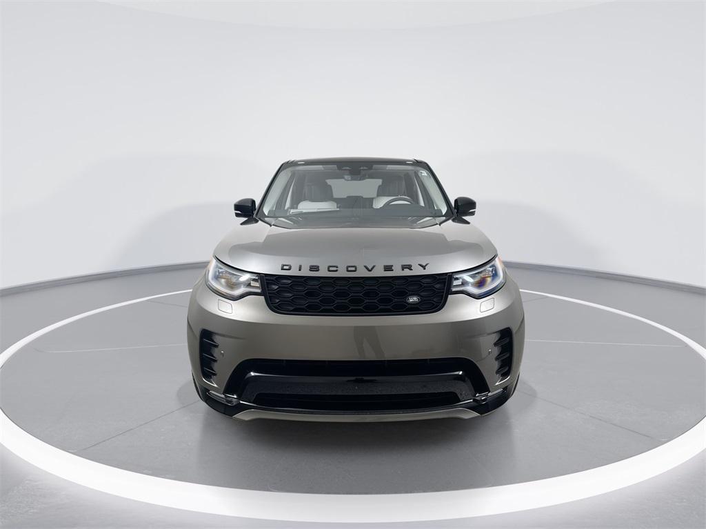 new 2025 Land Rover Discovery car, priced at $78,193
