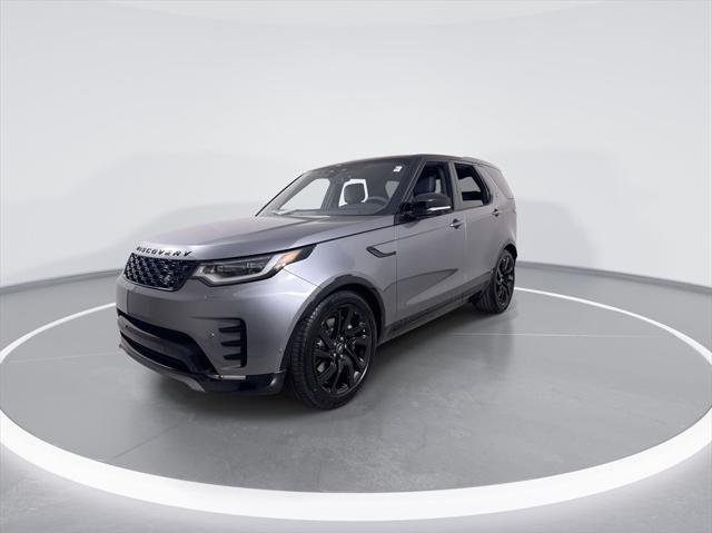 new 2025 Land Rover Discovery car, priced at $67,743