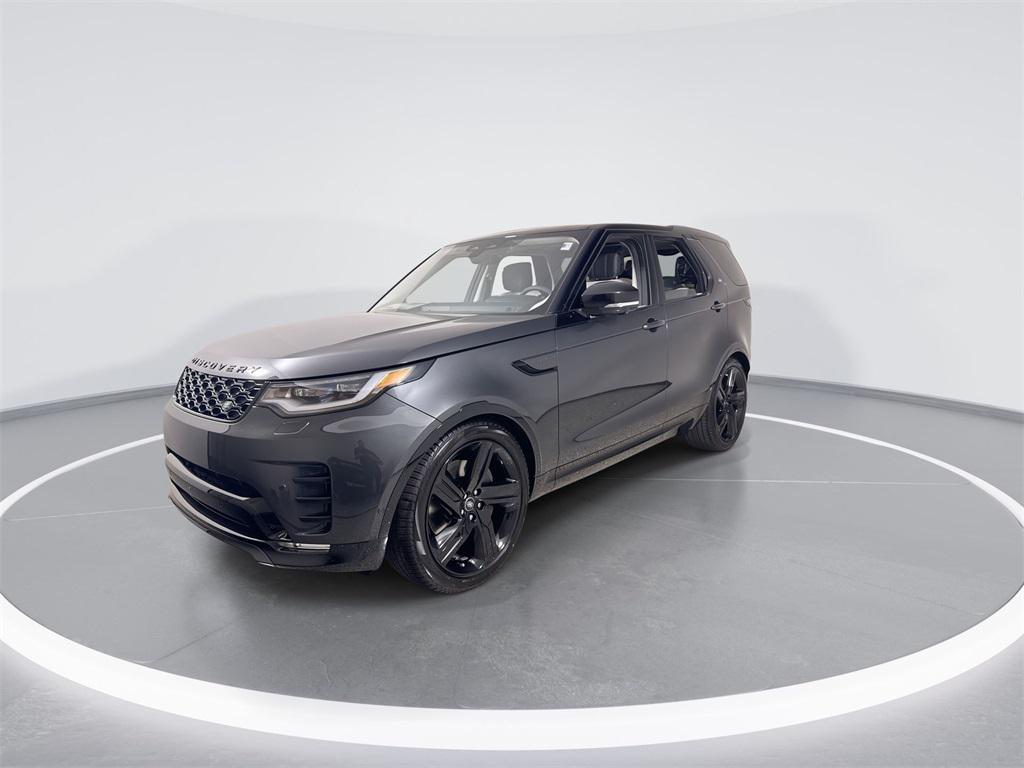 new 2025 Land Rover Discovery car, priced at $79,293
