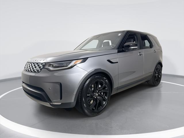 new 2025 Land Rover Discovery car, priced at $65,743