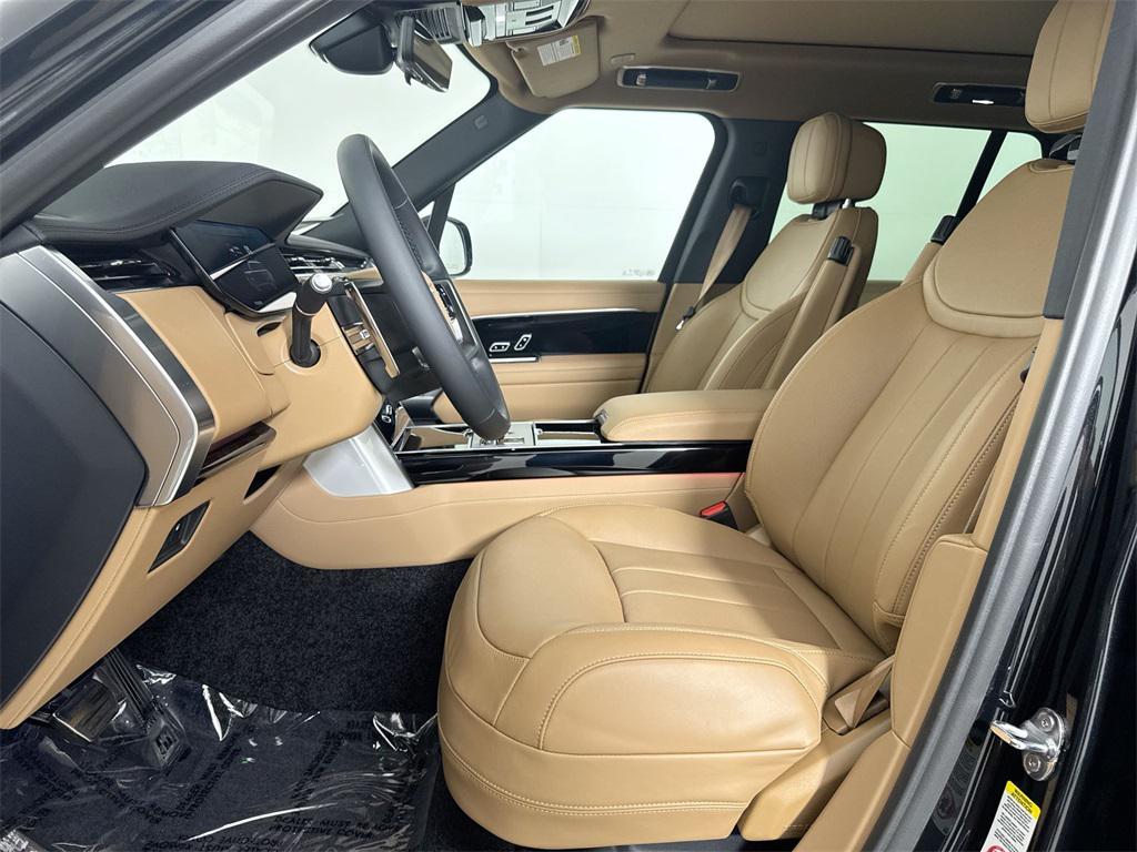 new 2025 Land Rover Range Rover car, priced at $135,895