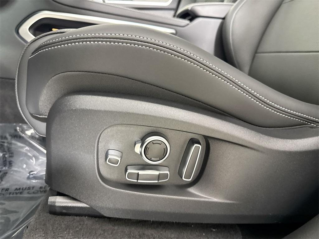 new 2026 Jaguar F-PACE car, priced at $67,278