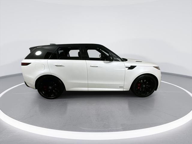 new 2025 Land Rover Range Rover Sport car, priced at $131,870