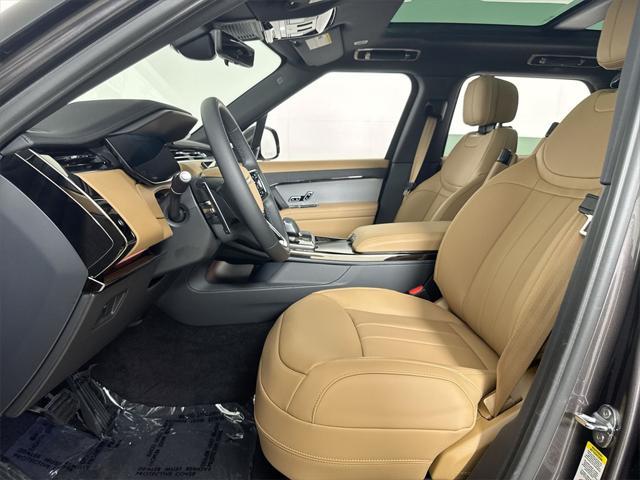 new 2025 Land Rover Range Rover Sport car, priced at $92,895