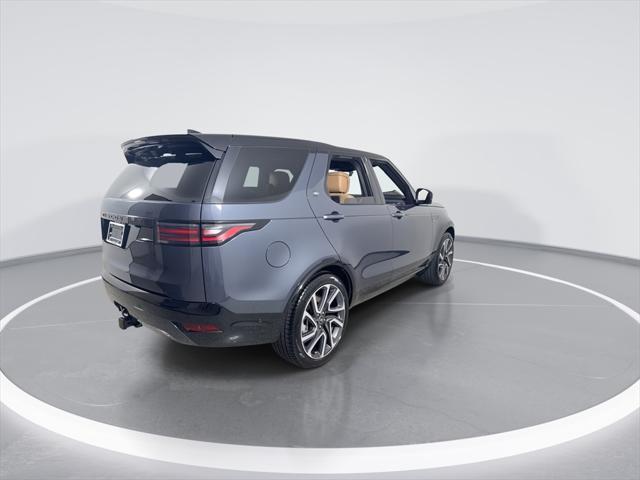 new 2025 Land Rover Discovery car, priced at $78,793