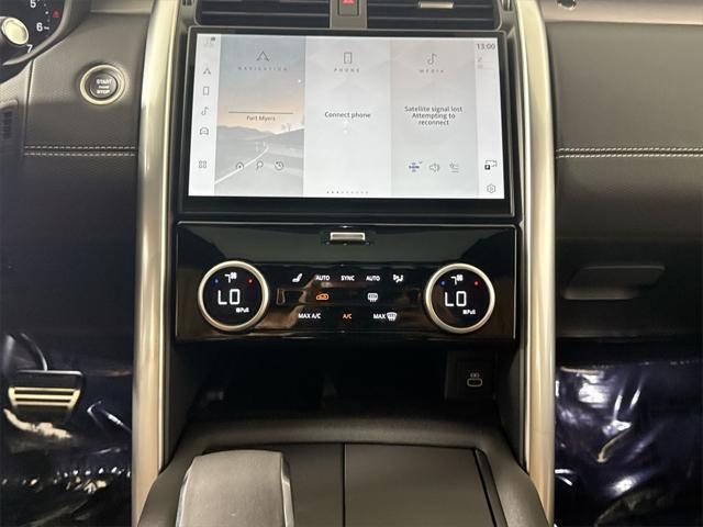 new 2025 Land Rover Discovery car, priced at $78,793