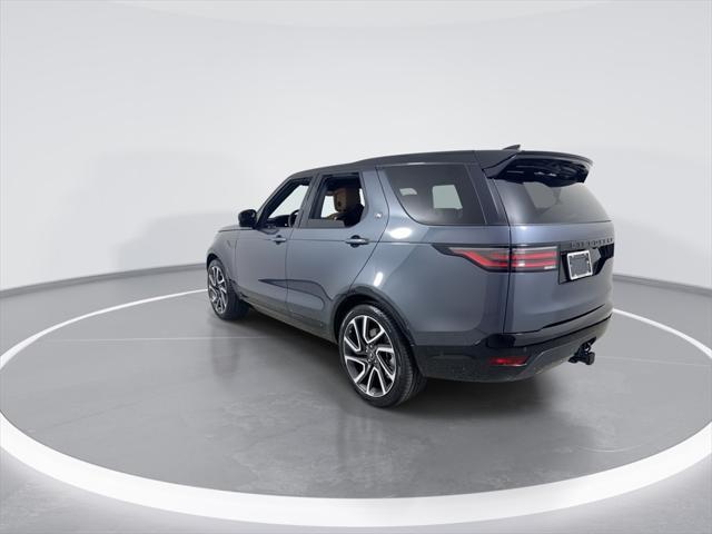 new 2025 Land Rover Discovery car, priced at $78,793