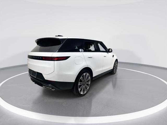 new 2025 Land Rover Range Rover Sport car, priced at $92,670