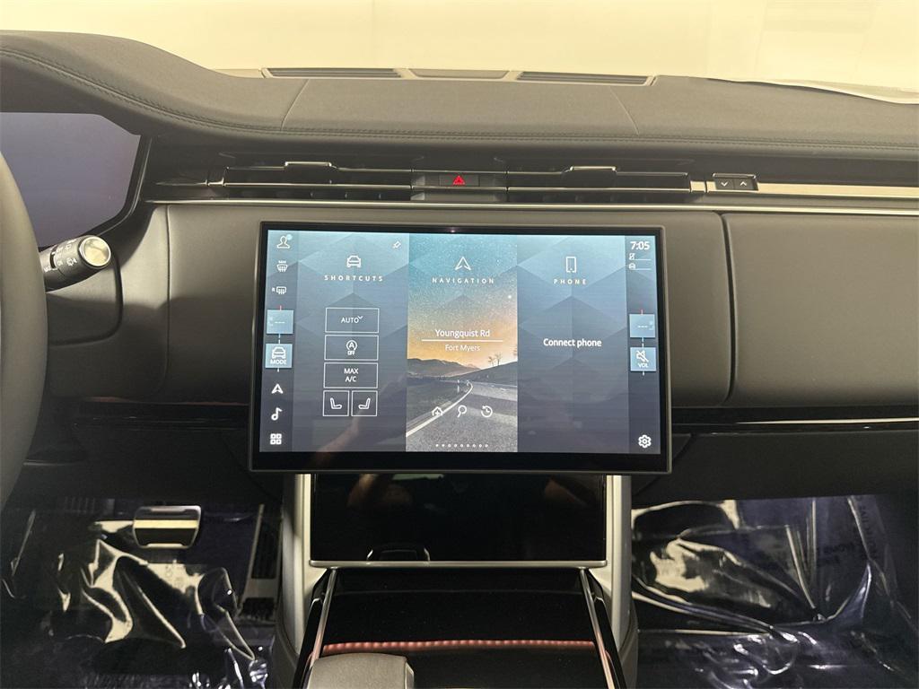 new 2025 Land Rover Range Rover car, priced at $146,495