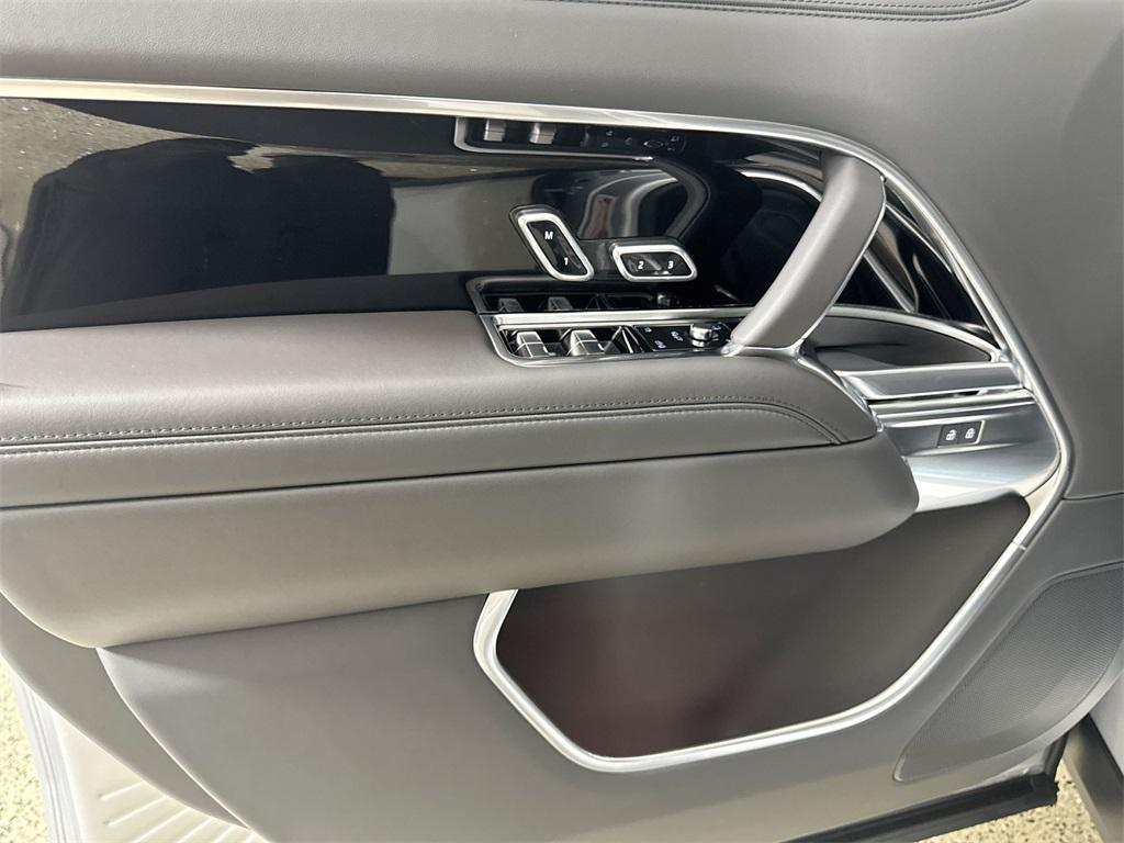 new 2025 Land Rover Range Rover car, priced at $146,495