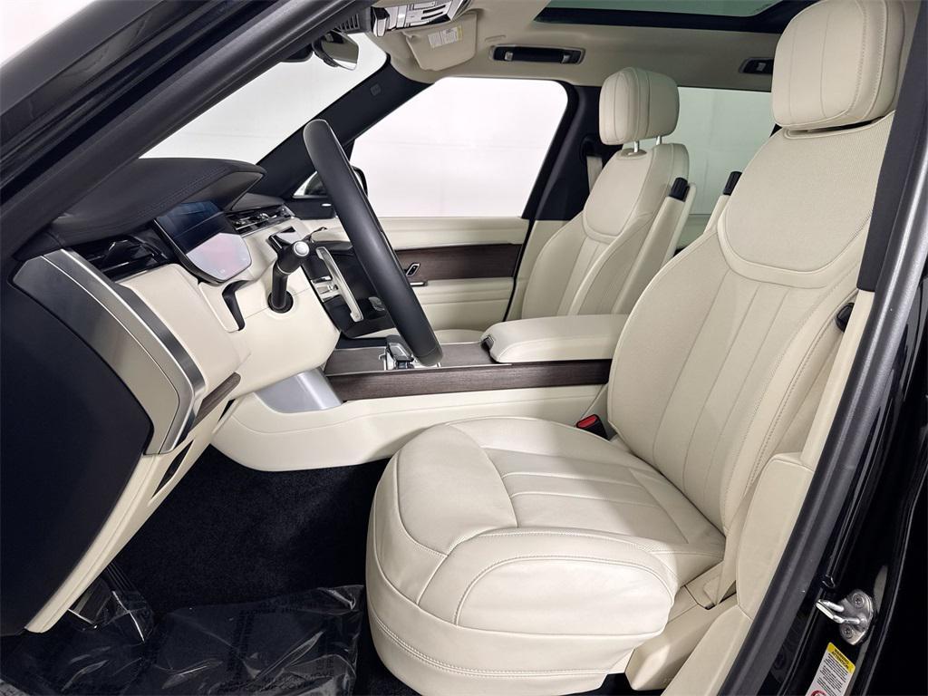 used 2023 Land Rover Range Rover car, priced at $102,587