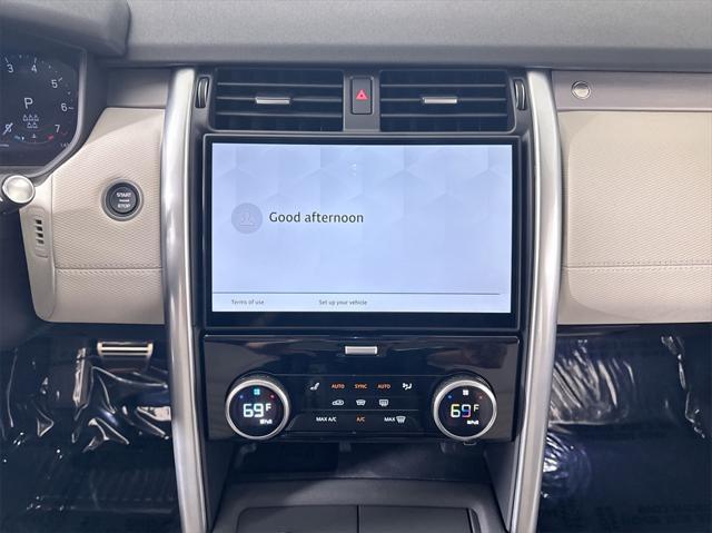 new 2025 Land Rover Discovery car, priced at $80,643