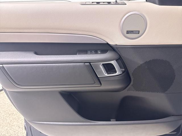 new 2025 Land Rover Discovery car, priced at $80,643