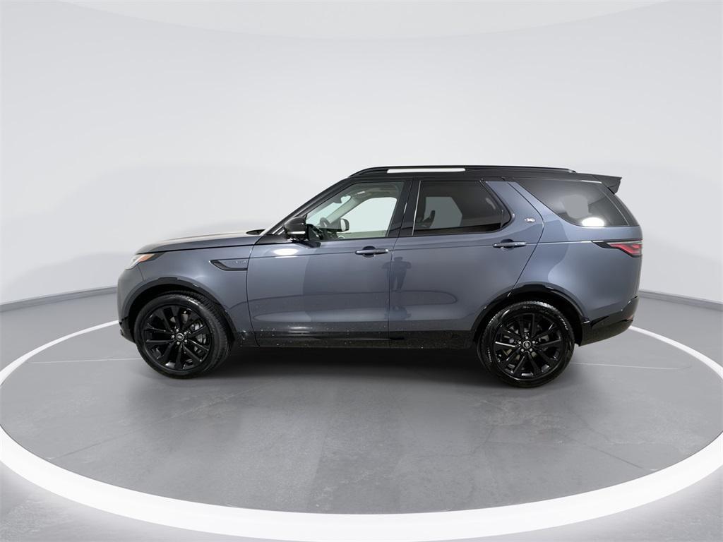 new 2026 Land Rover Discovery car, priced at $72,261