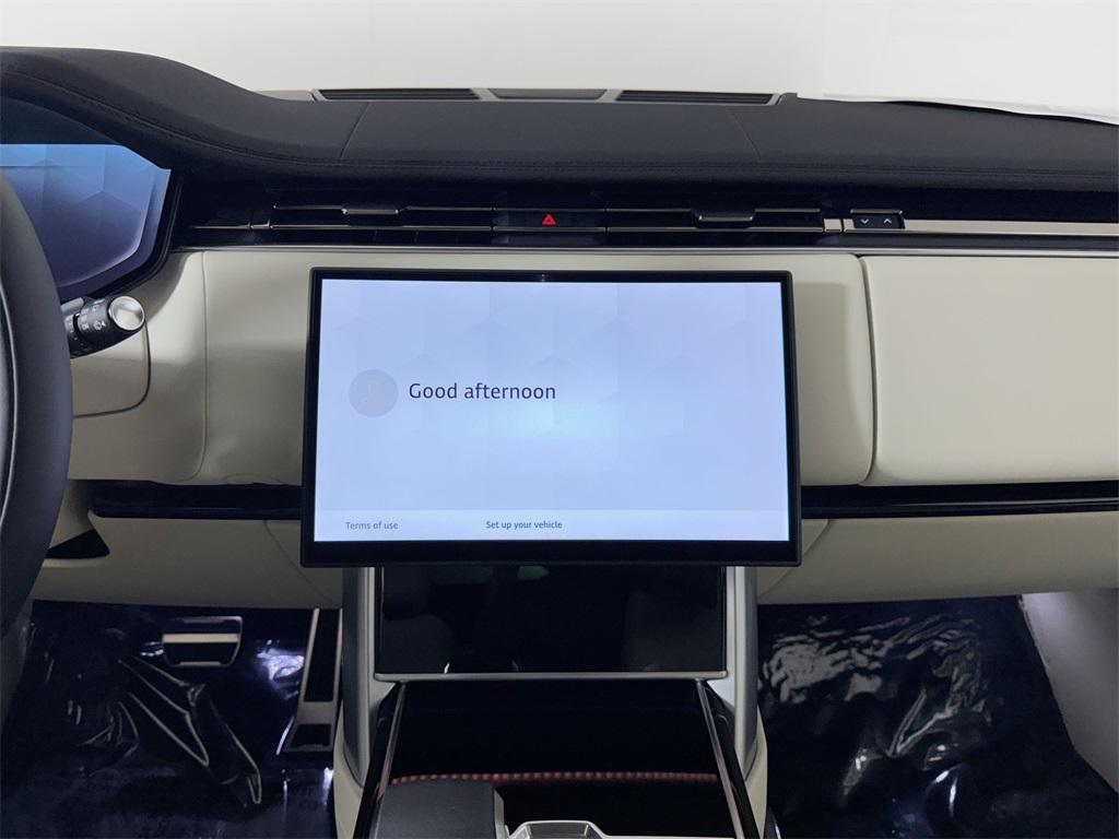 new 2025 Land Rover Range Rover car, priced at $125,095