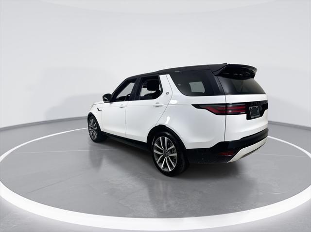 new 2025 Land Rover Discovery car, priced at $69,143