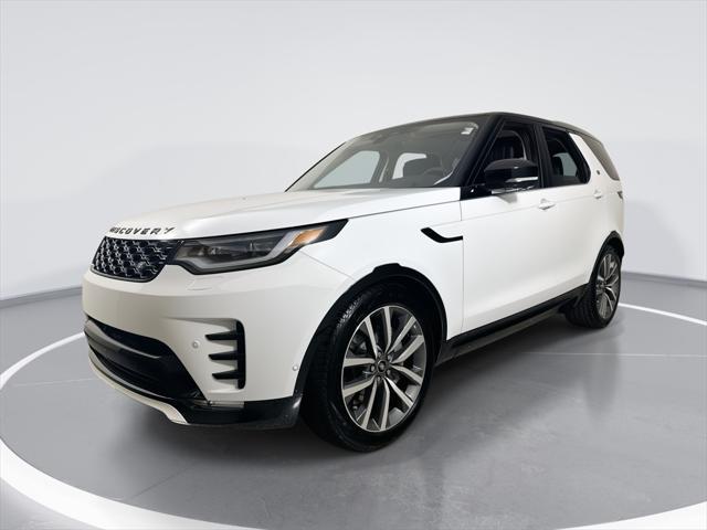 new 2025 Land Rover Discovery car, priced at $69,143