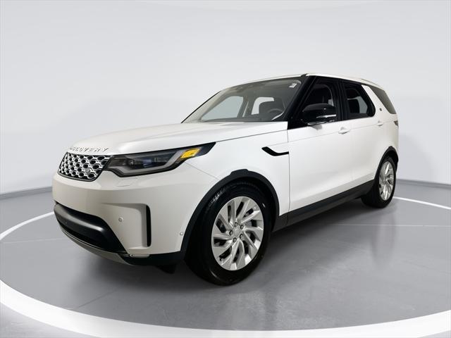 new 2025 Land Rover Discovery car, priced at $63,543