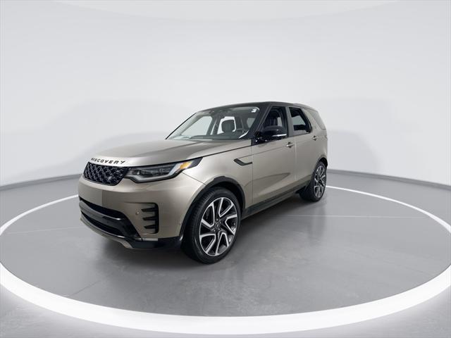 new 2025 Land Rover Discovery car, priced at $78,643