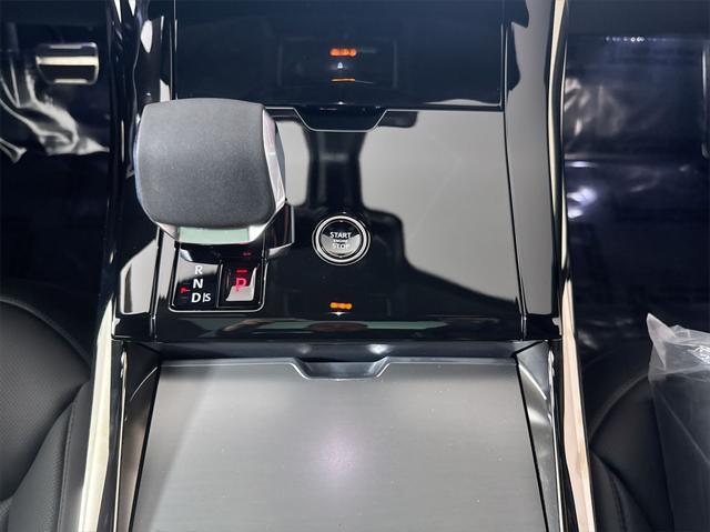 new 2025 Land Rover Range Rover Sport car, priced at $122,155