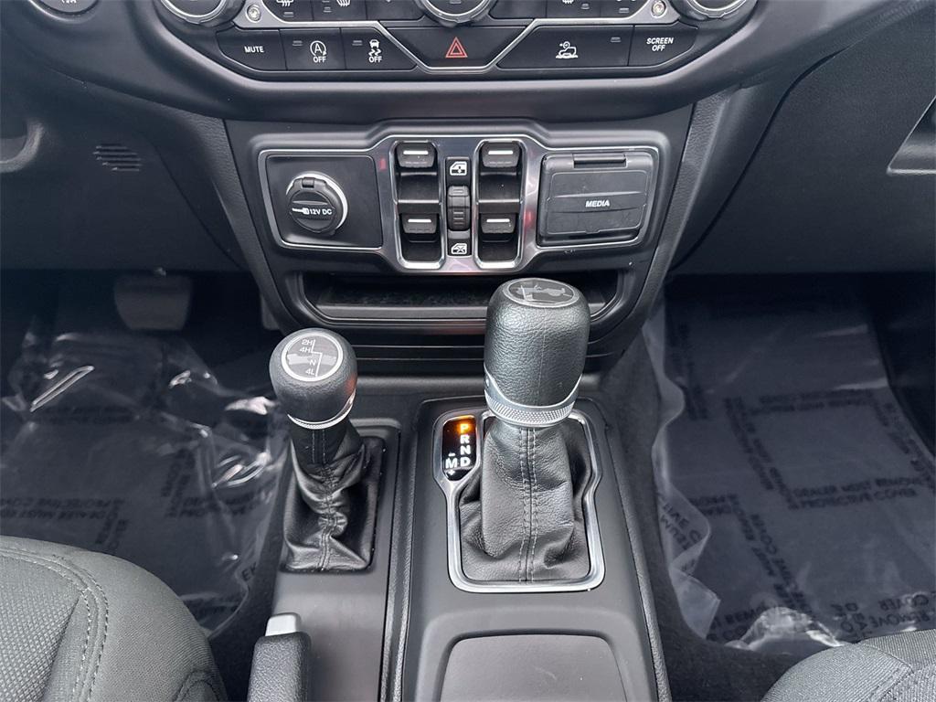 used 2022 Jeep Wrangler car, priced at $32,987