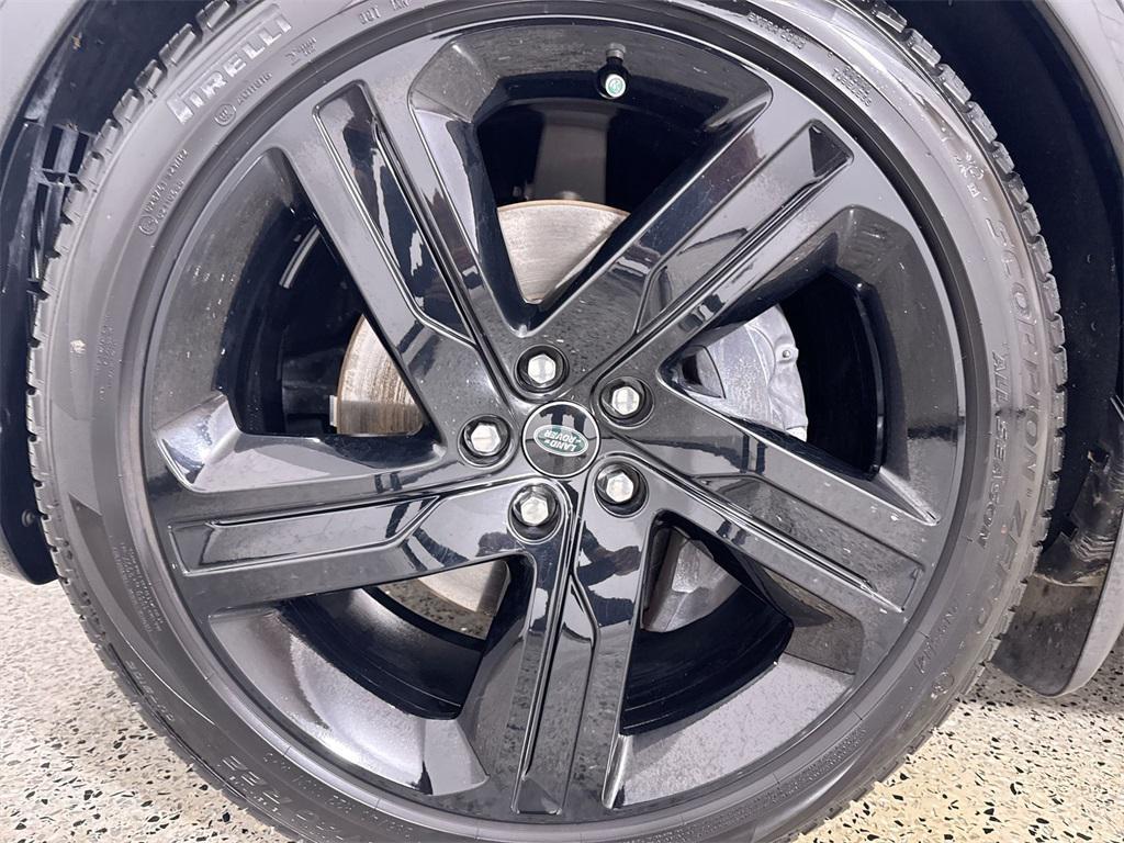 used 2024 Land Rover Discovery car, priced at $60,970