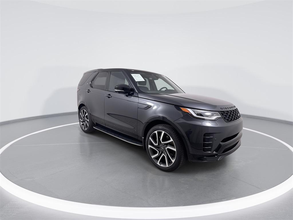 used 2024 Land Rover Discovery car, priced at $59,994