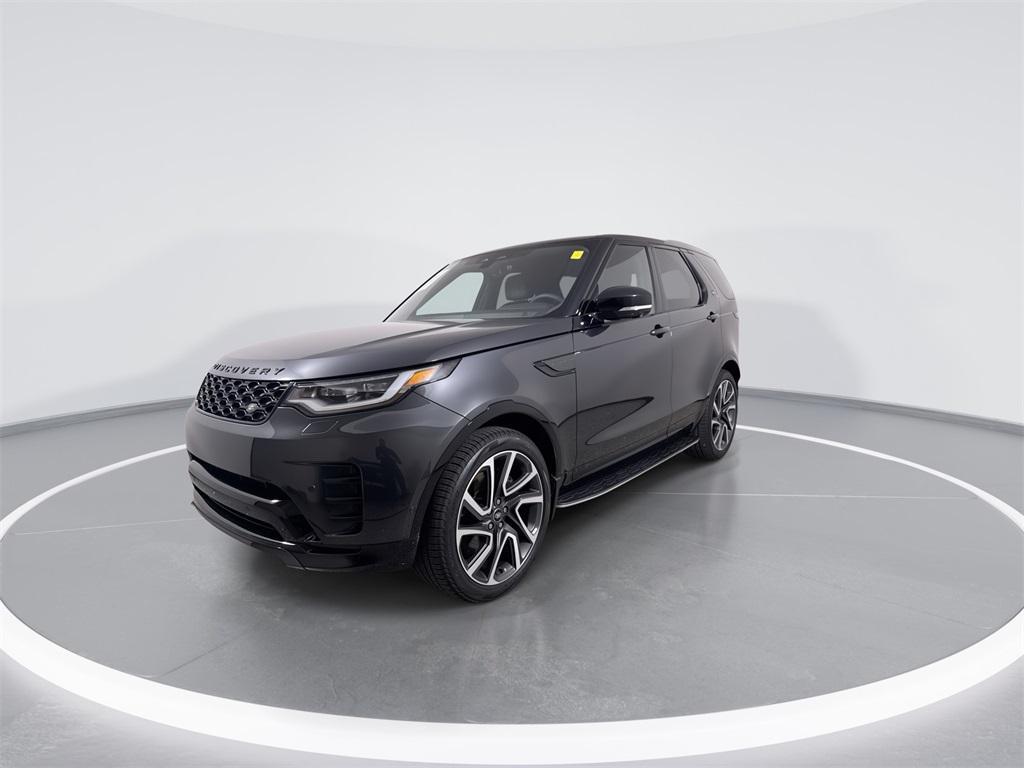 used 2024 Land Rover Discovery car, priced at $59,994