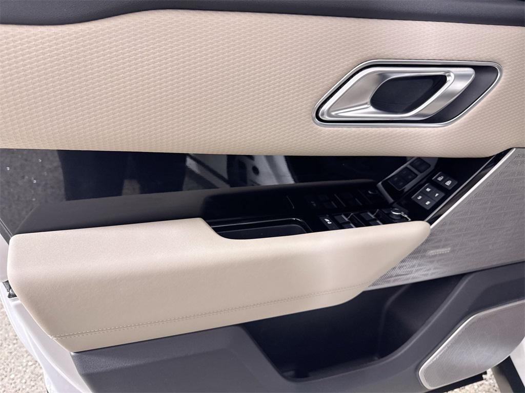 used 2022 Land Rover Range Rover Velar car, priced at $42,787
