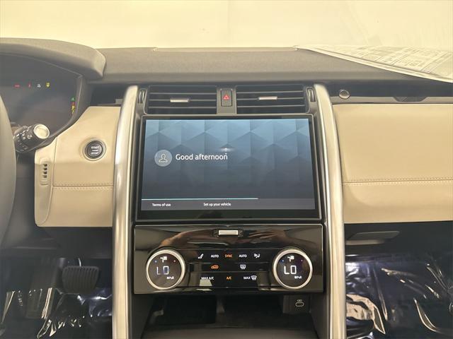 new 2025 Land Rover Discovery car, priced at $66,843