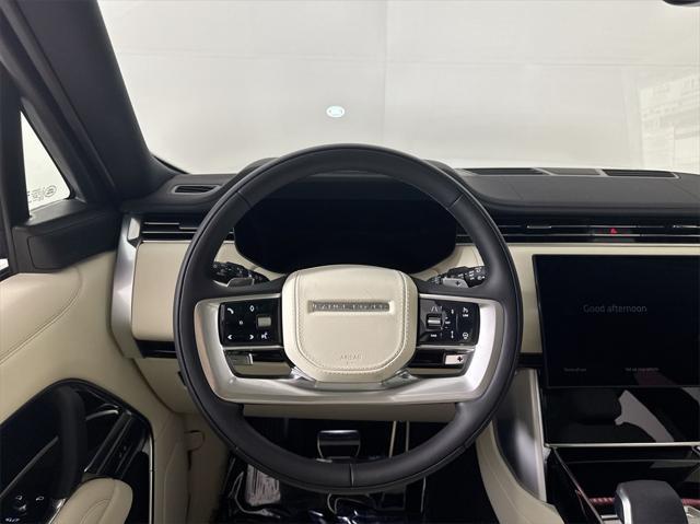 new 2025 Land Rover Range Rover car