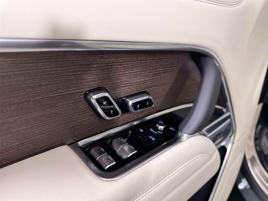 new 2025 Land Rover Range Rover car, priced at $124,445
