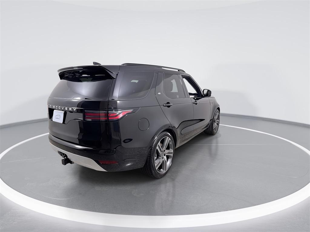 new 2026 Land Rover Discovery car, priced at $78,351