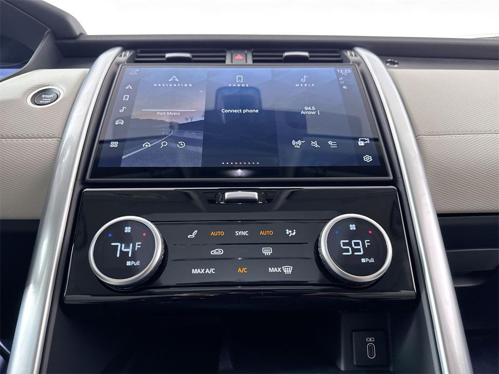 new 2026 Land Rover Discovery car, priced at $78,351