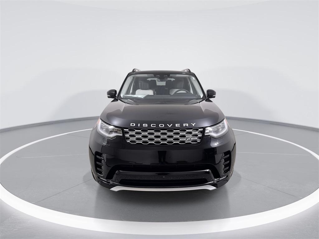 new 2026 Land Rover Discovery car, priced at $78,351