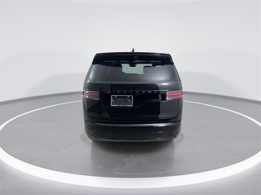 new 2025 Land Rover Discovery car, priced at $72,268