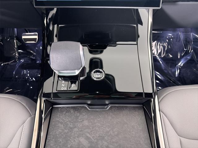 new 2025 Land Rover Range Rover Sport car, priced at $123,865