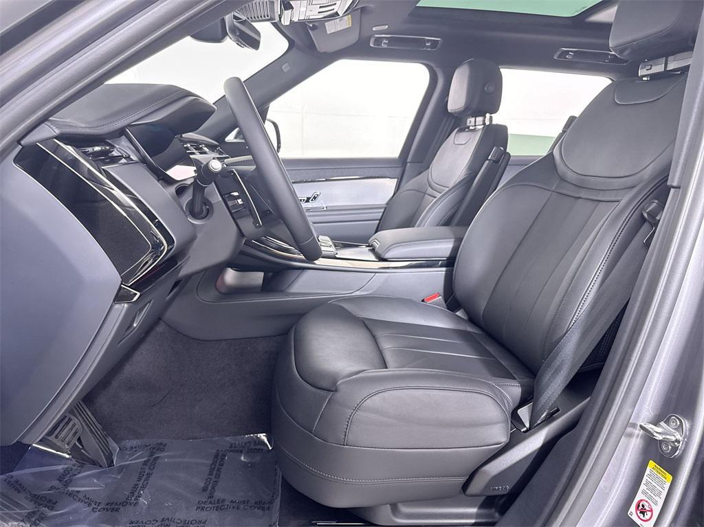new 2025 Land Rover Range Rover Sport car, priced at $83,180