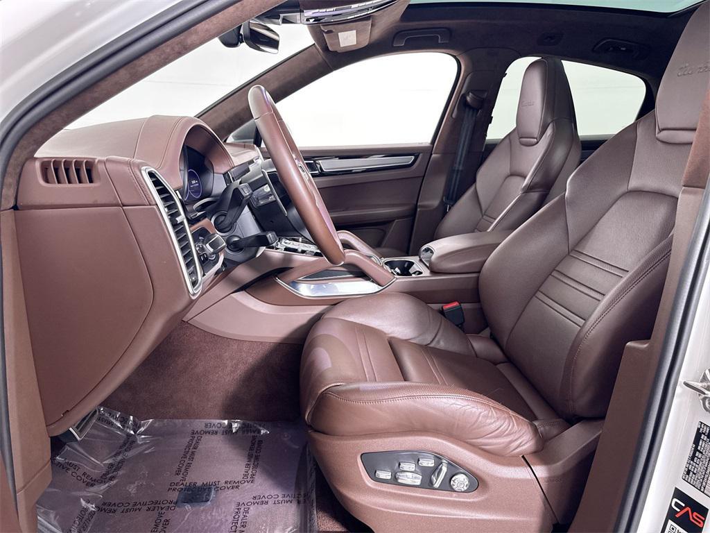 used 2020 Porsche Cayenne car, priced at $79,897